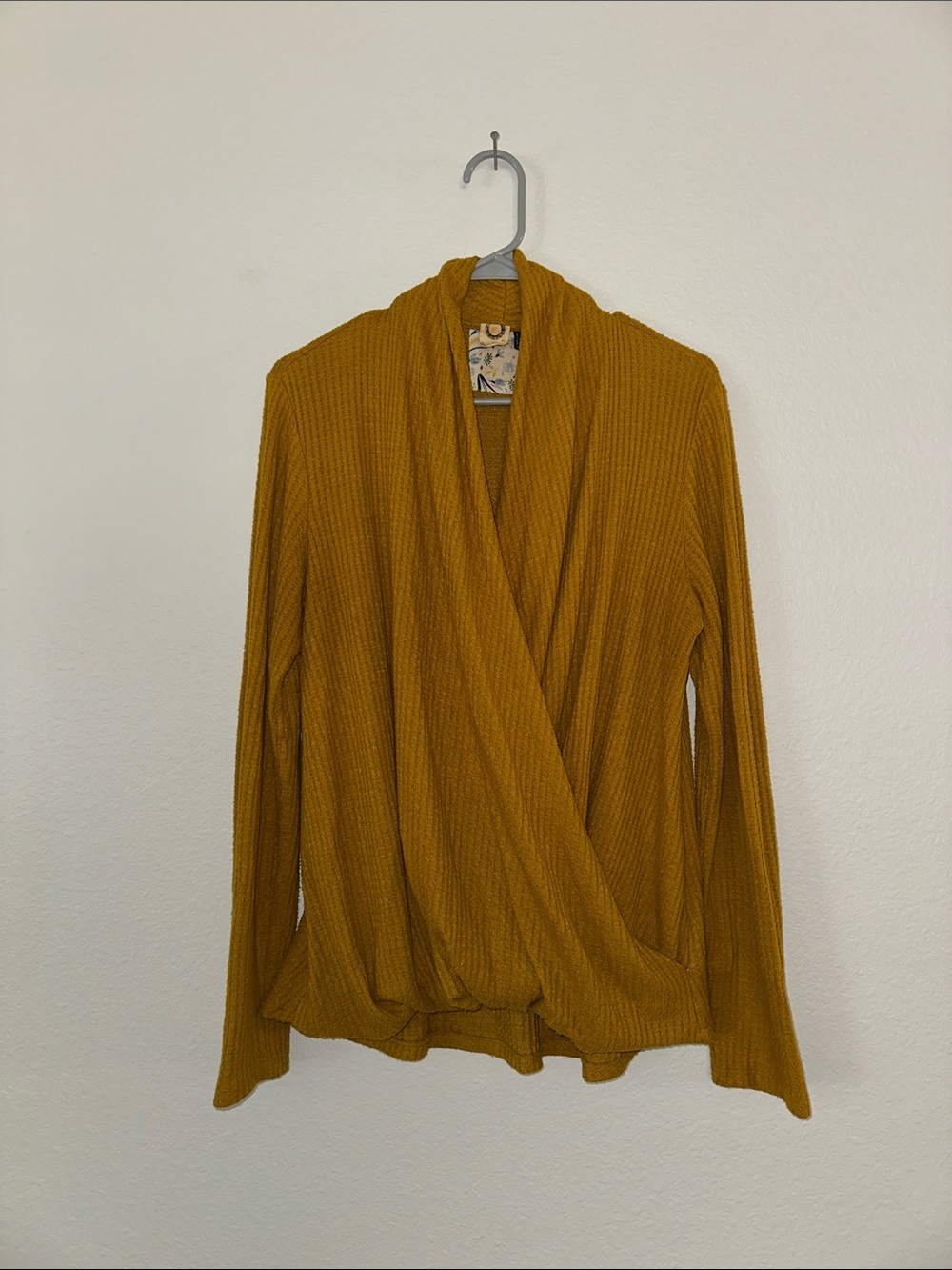 Akemi + Kin Anthropologie Women’s Woodruff Mustard Waffle Wrap Top M